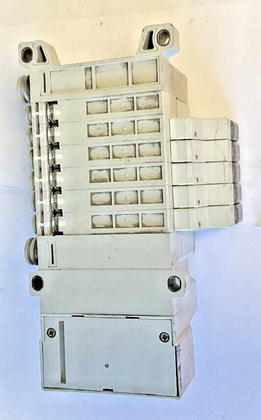 SMC VV5QC11-06C6FD2 MANIFOLD VVQ1000 / VQC1100-51(5)