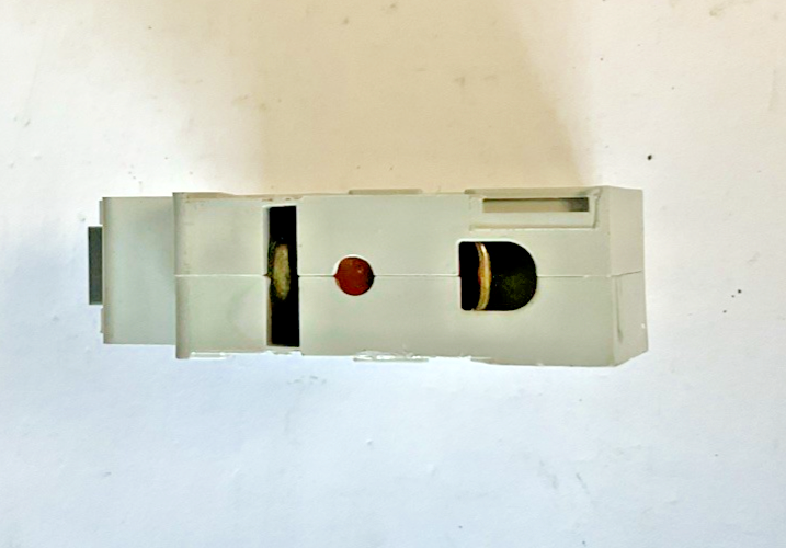 CUTLER HAMMER WMS1D06 CIRCUIT BREAKER 240VAC D5 ***LOTOF3***