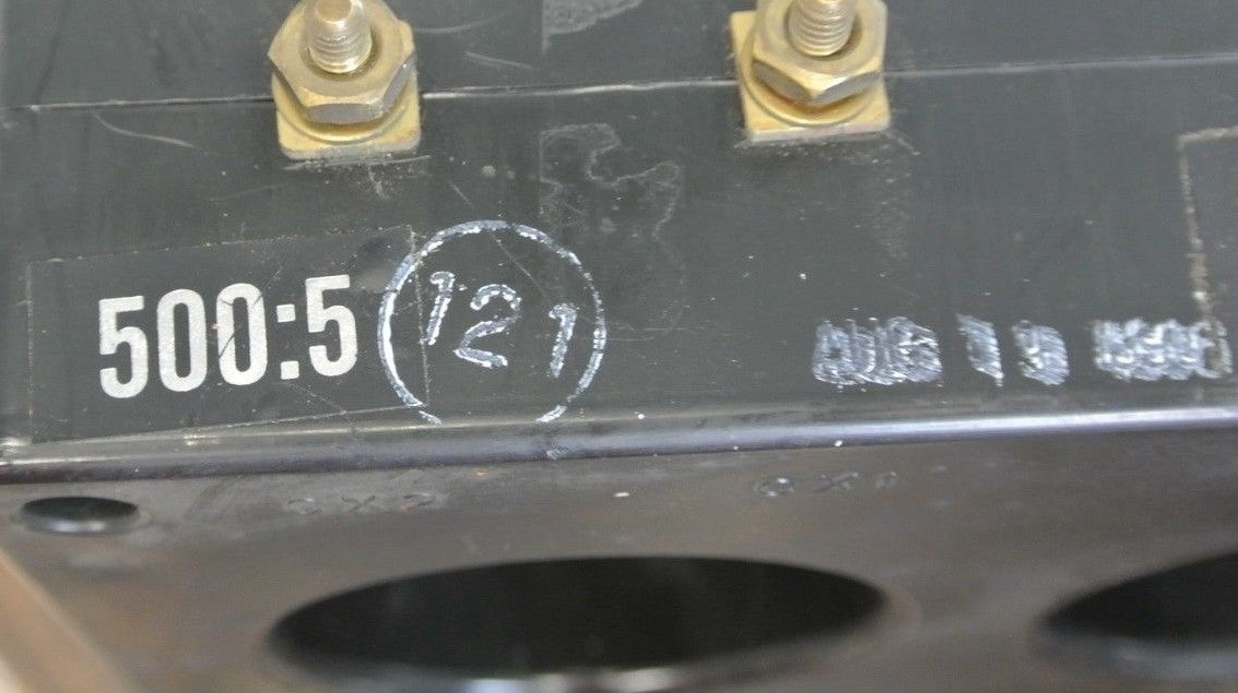 CUTLER-HAMMER 3P85-501 2092A37H07 CURRENT TRANSFORMER 500:5 RATIO 600V 50-400Hz