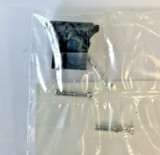 FANUC A02B-0120-K324 CONNECTOR A63L-0001-0456/ A63L001-0460***LOTOF2***