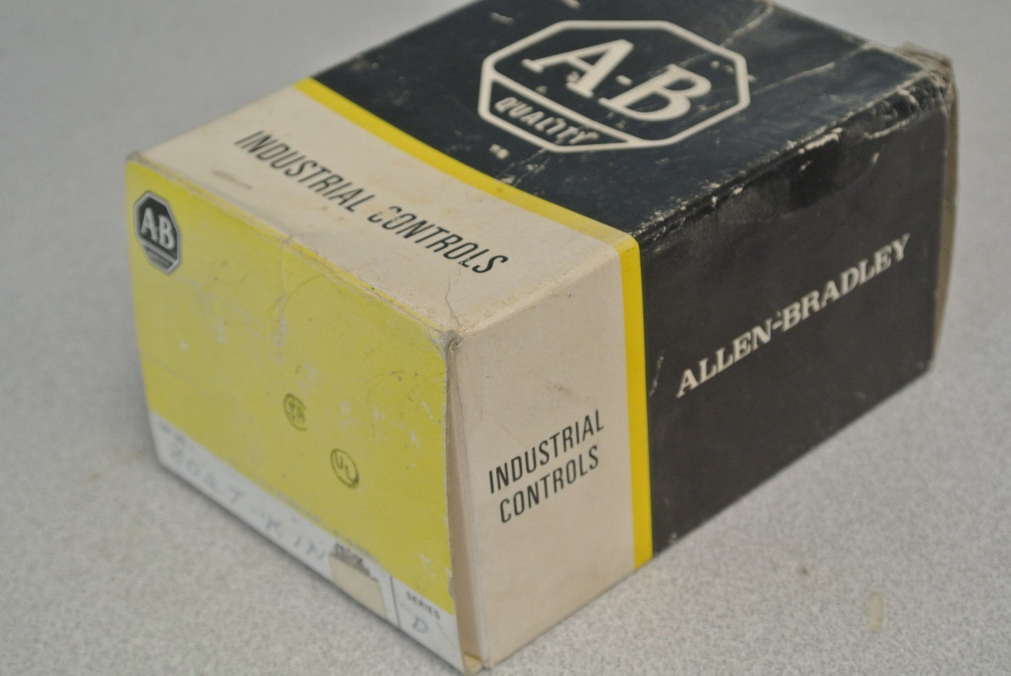 ALLEN-BRADLEY 802T-K1N Series D / OILTIGHT LIMIT SWITCH / / NEW SURPLUS