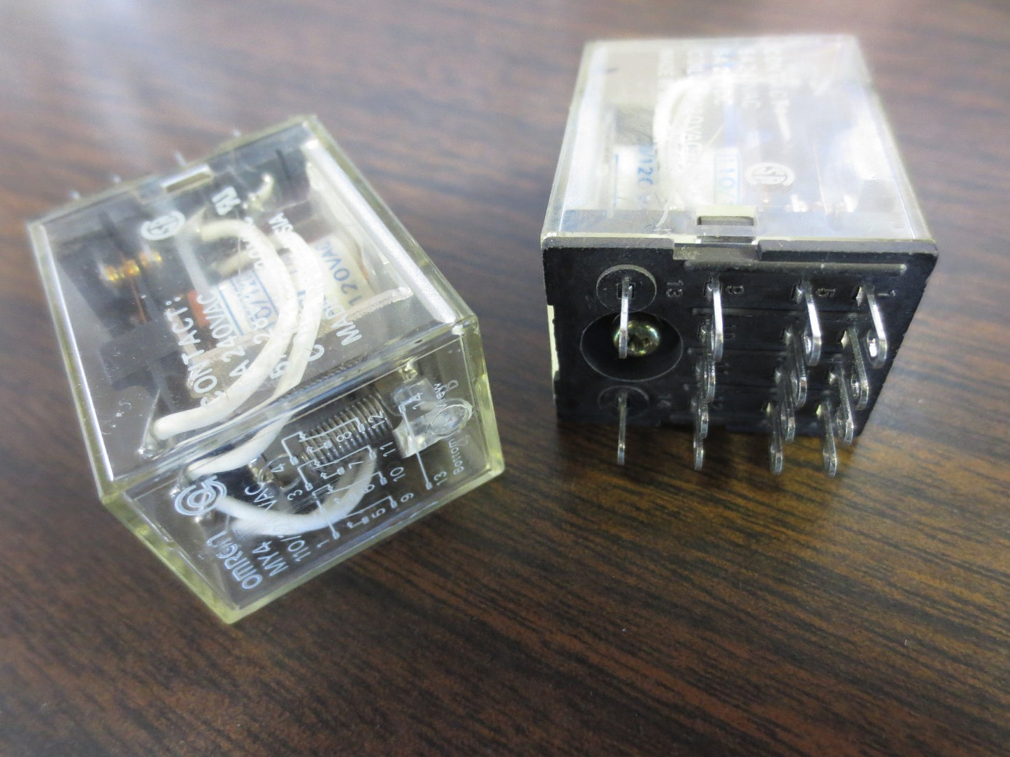 OMRON MY4 RELAY - 110/120VAC - LOT of 2