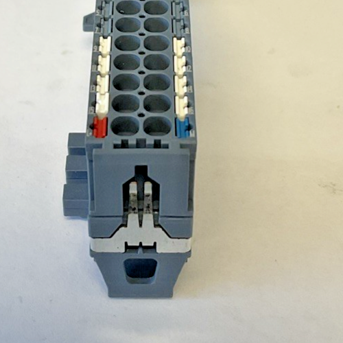 SIEMENS 6ES7 193-6BA00-0BA0 DIGITAL BASE MODULE ****LOTOF10****