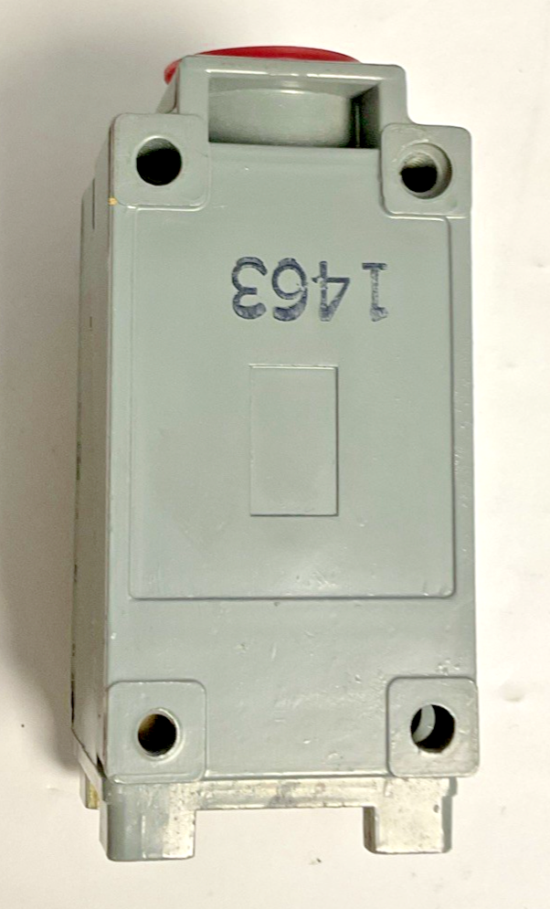 SQUARE D B54C LIMIT SWITCH SER.A 10A 720VA 600VAC ***LOTOF2***