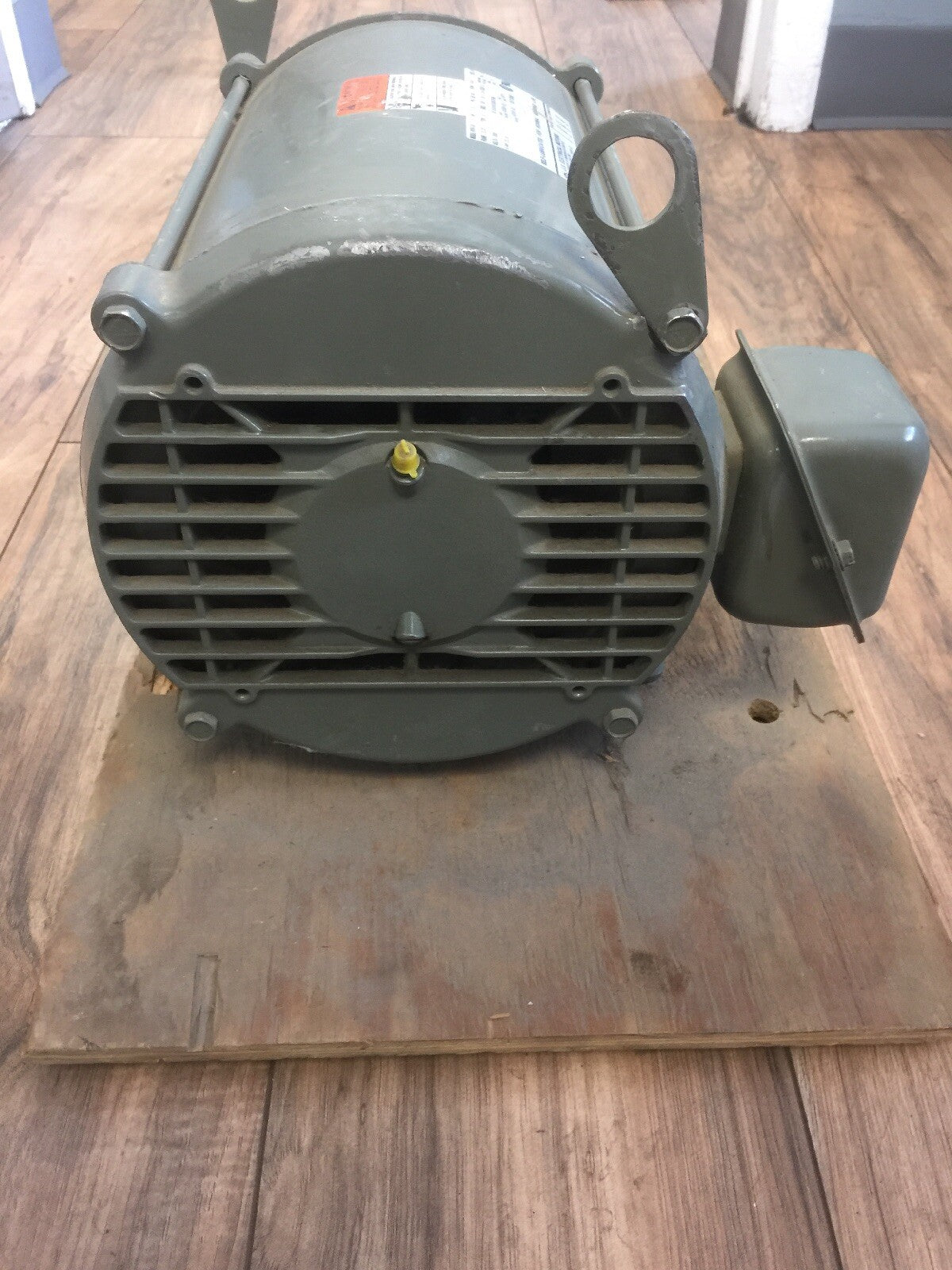 US ELECTRICAL MOTORS N961A MOTOR 7.5HP 3PH 60HZ 1740RPM 200V TYPE D Y04Y033R099M