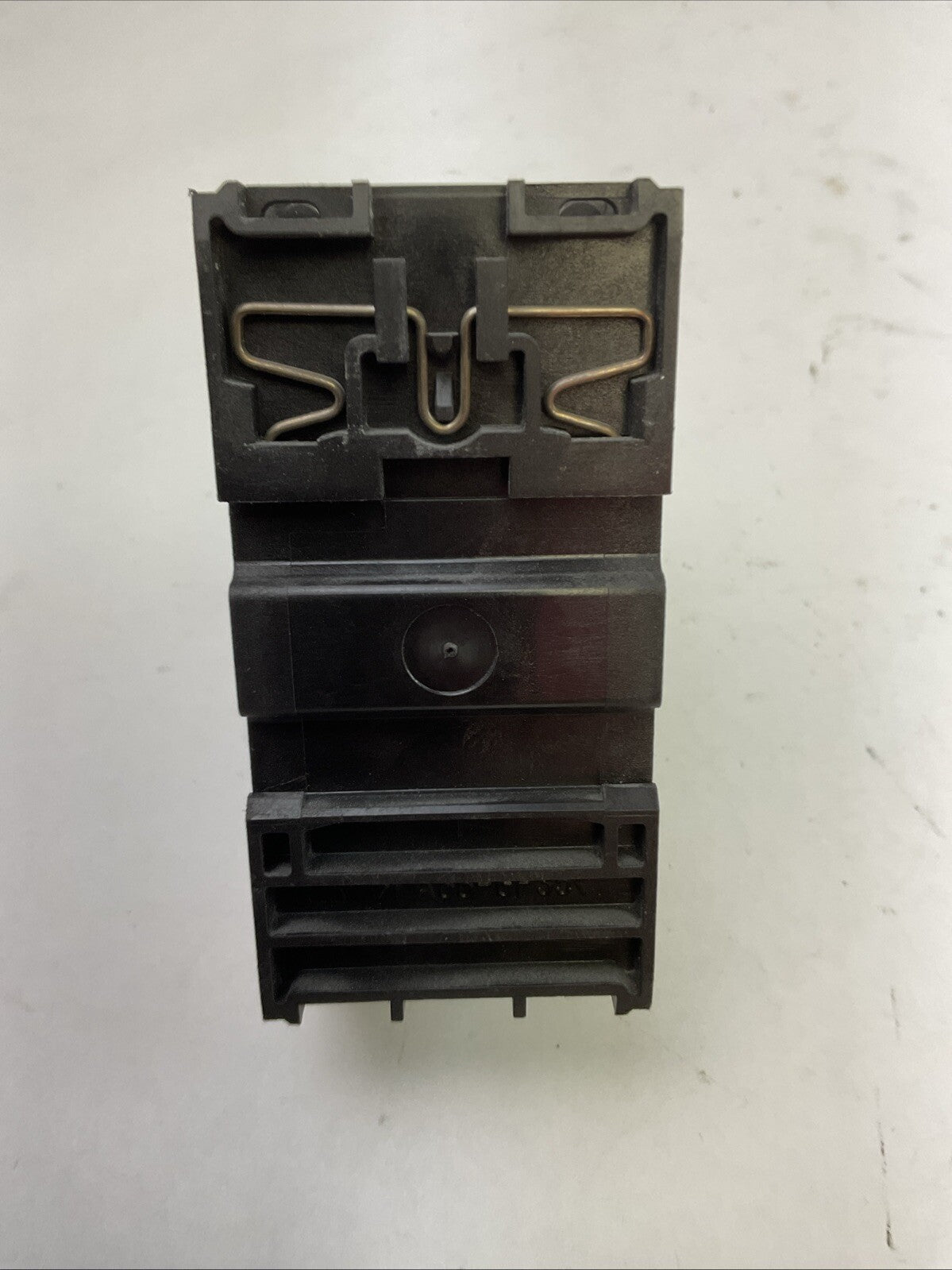 ALLEN BRADLEY 140M-C2E-B25 MOTOR CIRCUIT BREAKER SER B 1.6-2.5A TRIP
