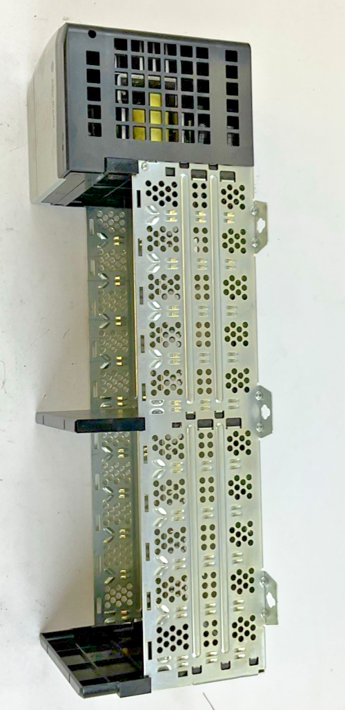 ALLEN BRADLEY 1756-PA75/B POWER SUPPLY W/ 1756-A10 10 SLOT RACK