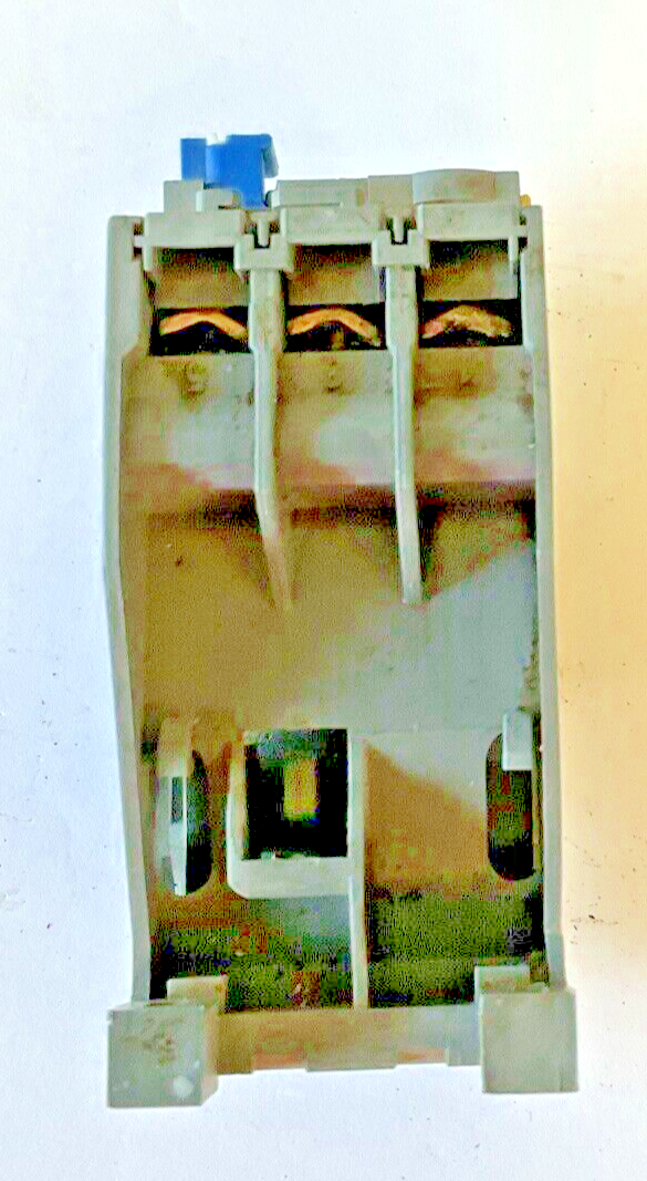ABB TA25 OVERLOAD RELAY WITH AUX CONTACT 10A 690V