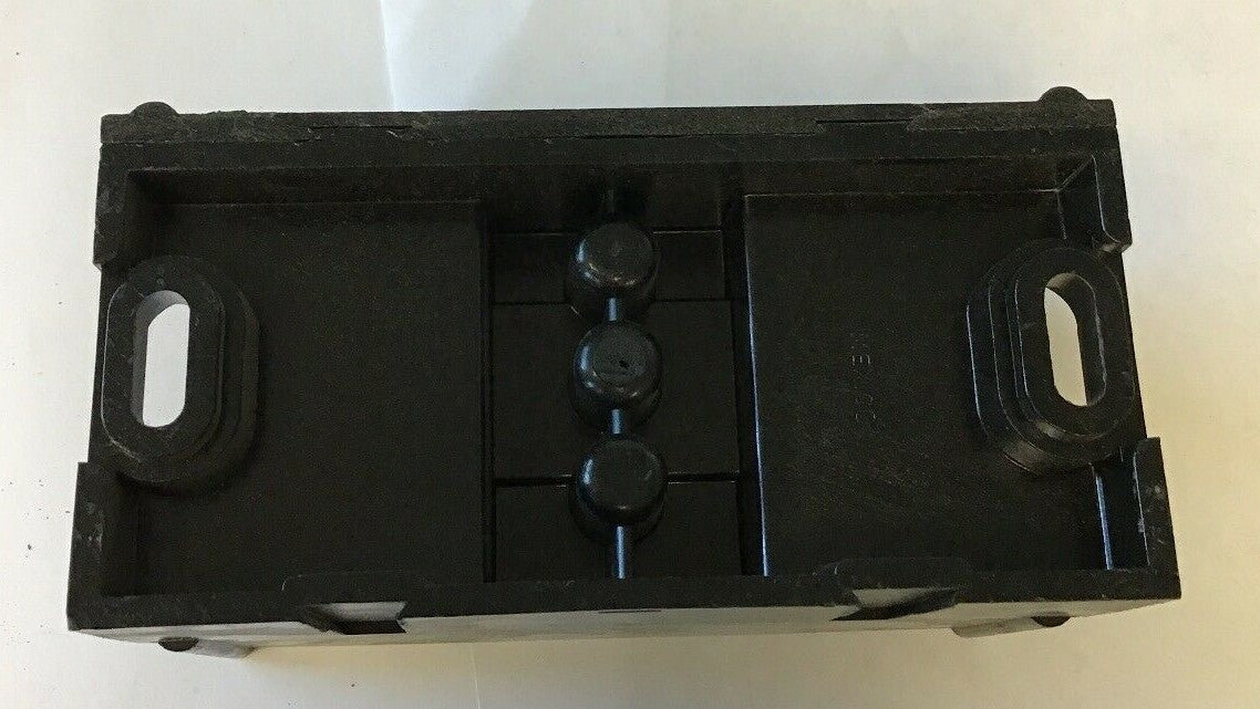 PENN-UNION ADB 112-350-1 POWER DISTRIBUTION BLOCK