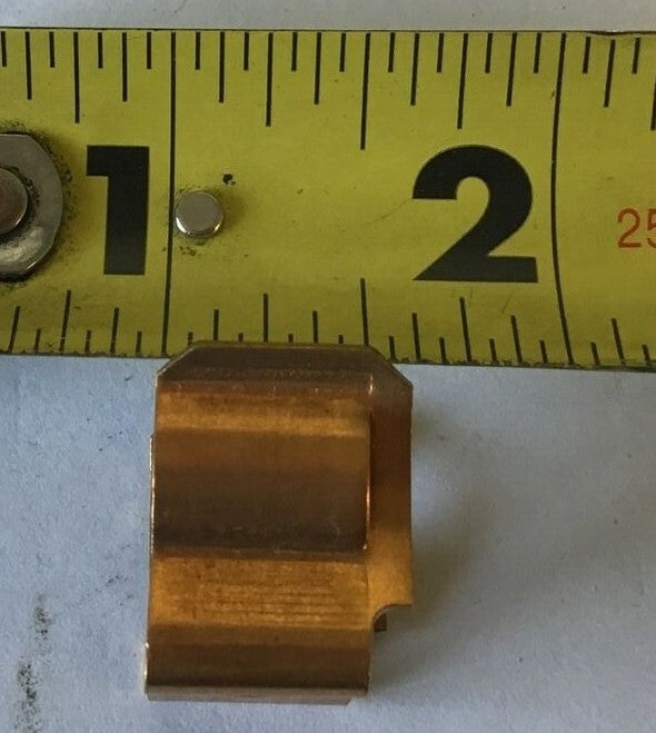 DANTE ELECTRIC 30AMP SLIT FUSE CLIP 250 VOLT ****LOTOF24***