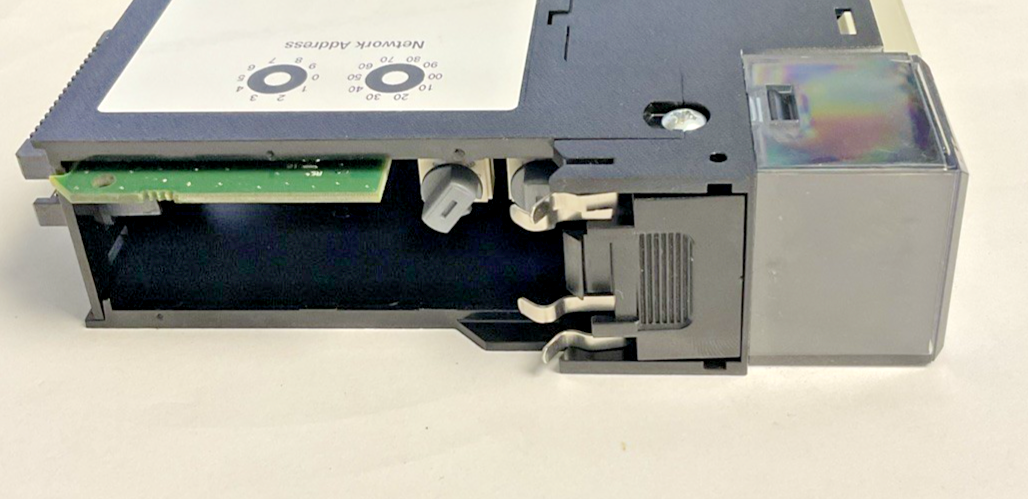 ALLEN BRADLEY 1756-CNB/E COMMUNICATIONS BRIDGE 24VDC1756/CNB SER.E