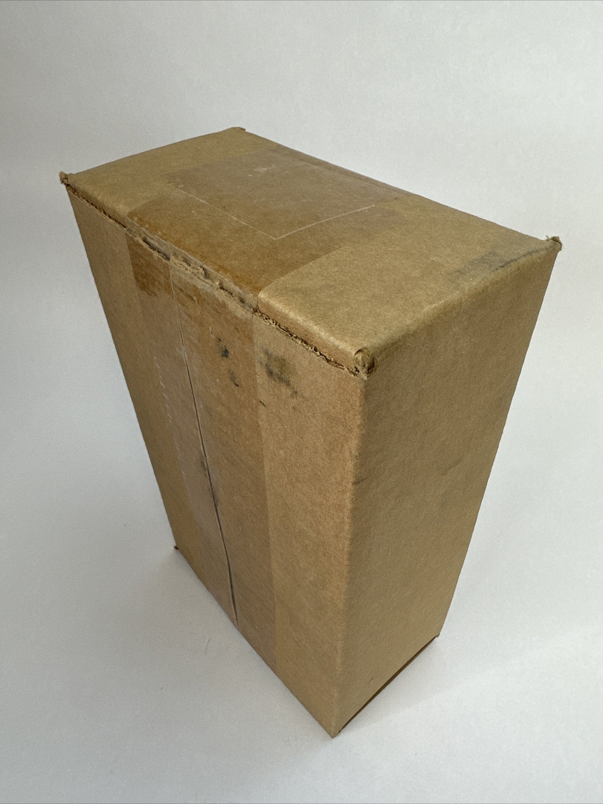 MIGHTY LINE 5S FLOOR MARKER YELLOW ARROW 9-3/4" X 6" (BOX OF 50)