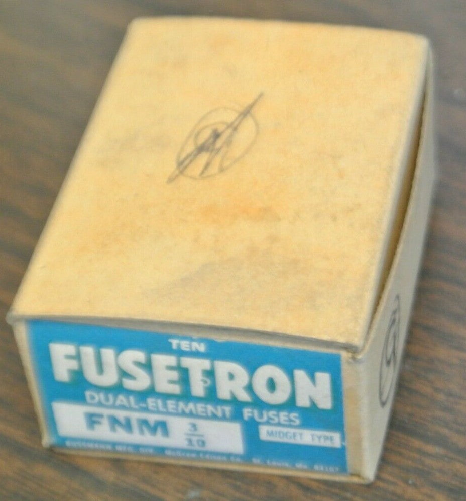 LOT of 11 / BUSSMANN FNM3/10 MIDGET FUSES 3/10A / 250V / NEW SURPLUS / FNM-3/10