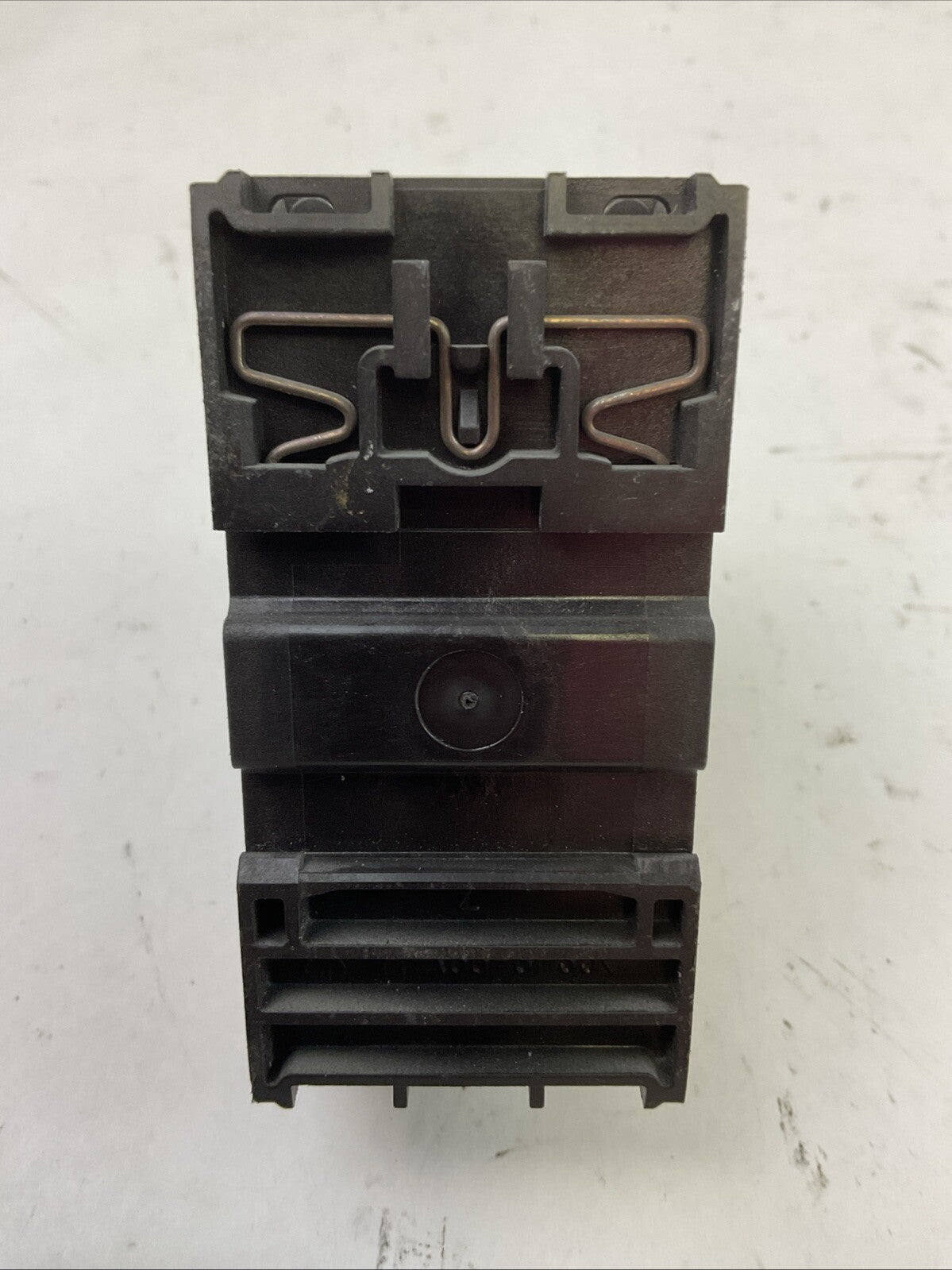 ALLEN BRADLEY 140M-C2E-B16 MOTOR PROTECTOR SER B 1.0-1.6A 575VAC 3PH 1HP