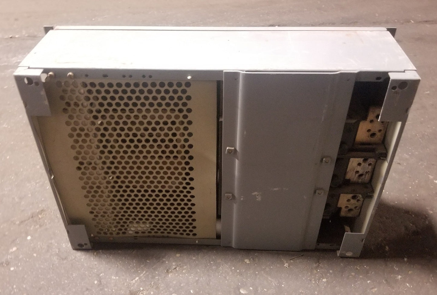 Westinghouse FDP365 FDP 365 400 amp 600 VAC fusible panelboard switch