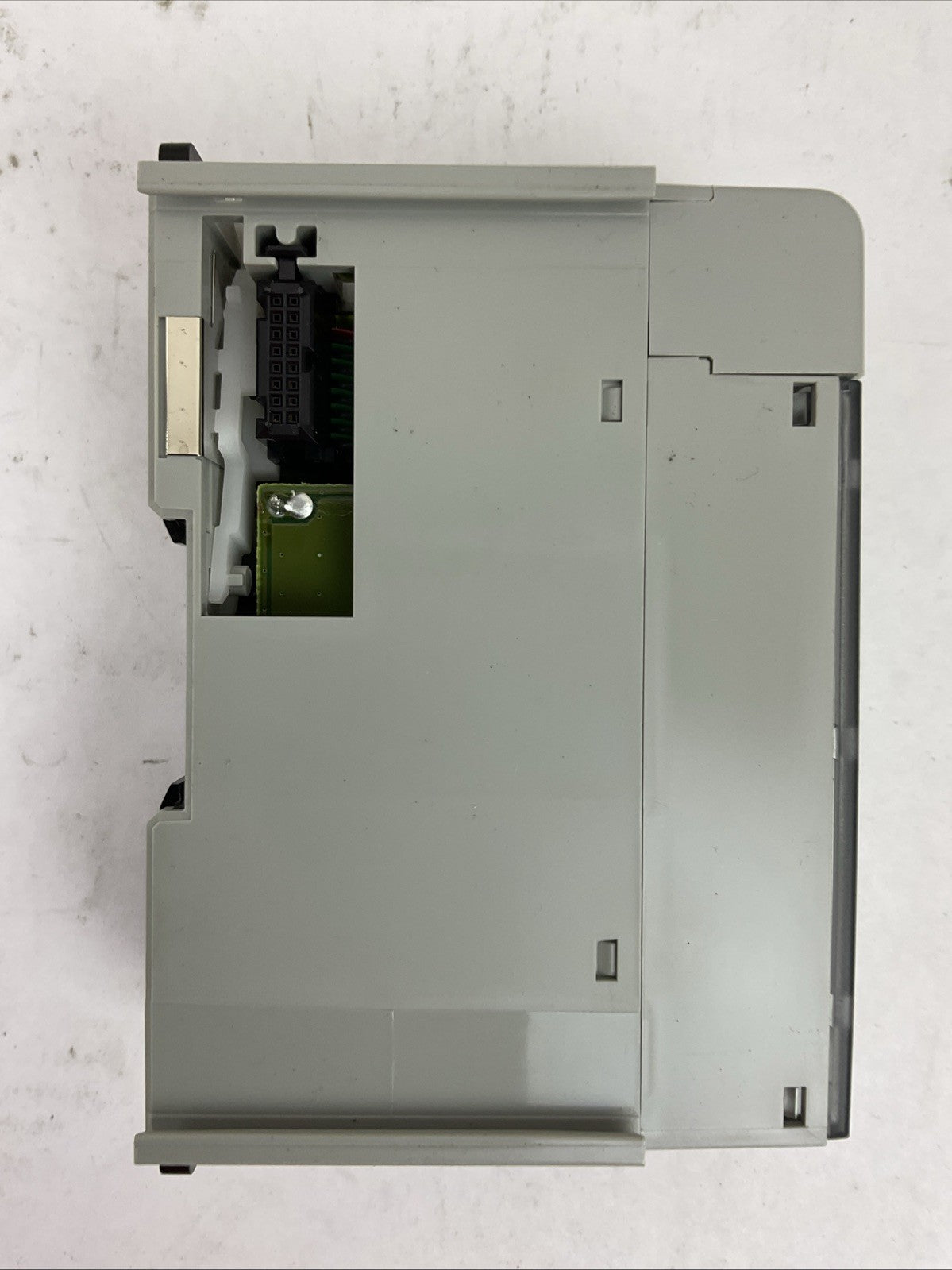 ALLEN BRADLEY 1769-OW16 SER A F/W REV 3.1 DIR/VER 95320765/04 16PT. FORM A RELAY