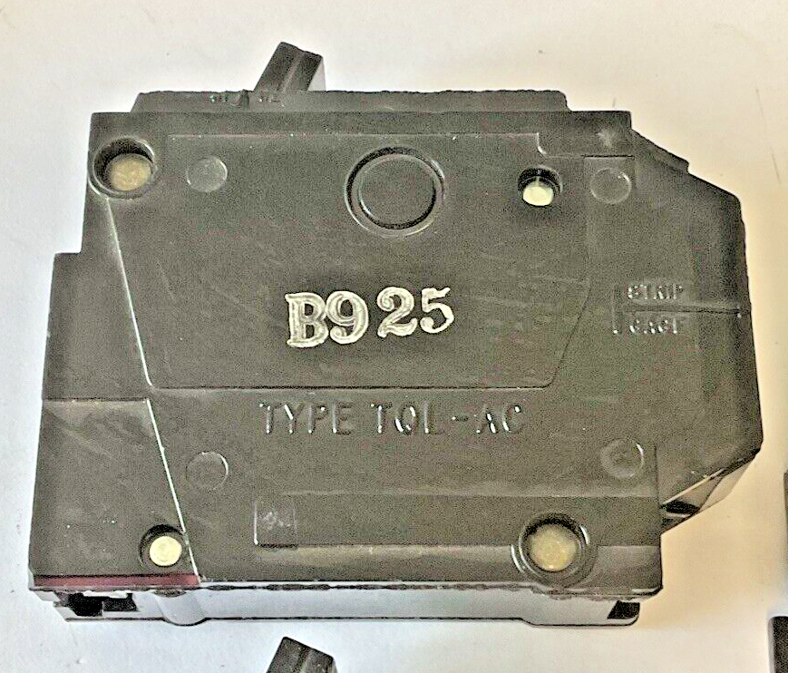 GENERAL ELECTRIC TQL CIRCUIT BREAKERS TQL1120,TQL1150,TQL2140 120/240VAC LOTOF3