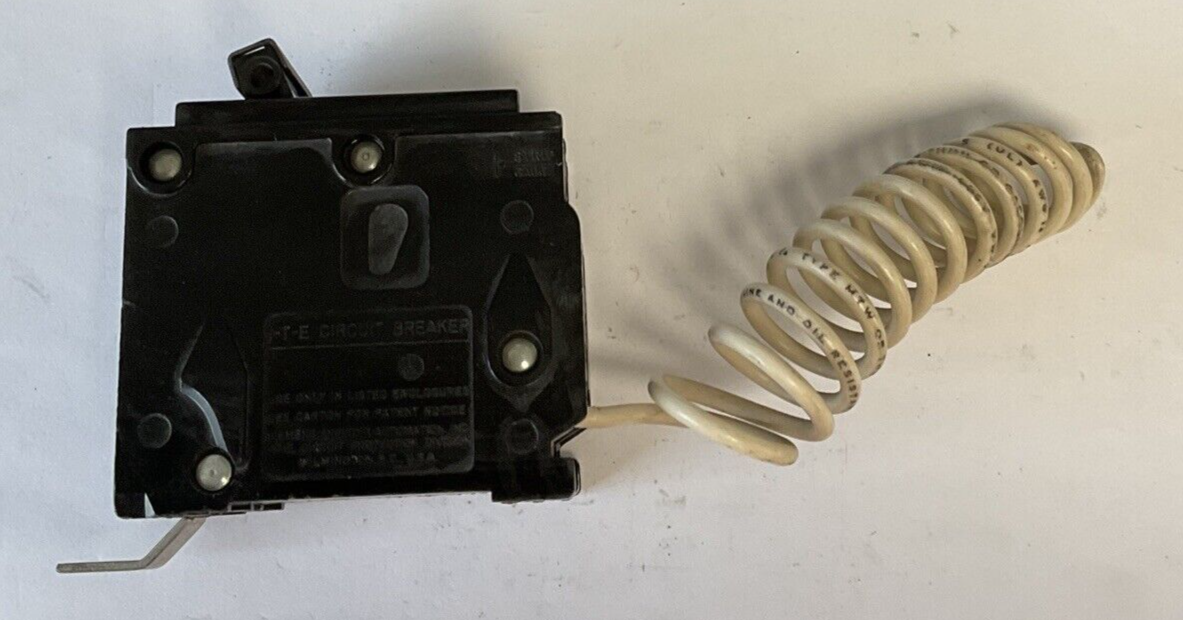ITE B13000S01 CIRCUIT BREAKER 30A 120/240VAC 2POLE