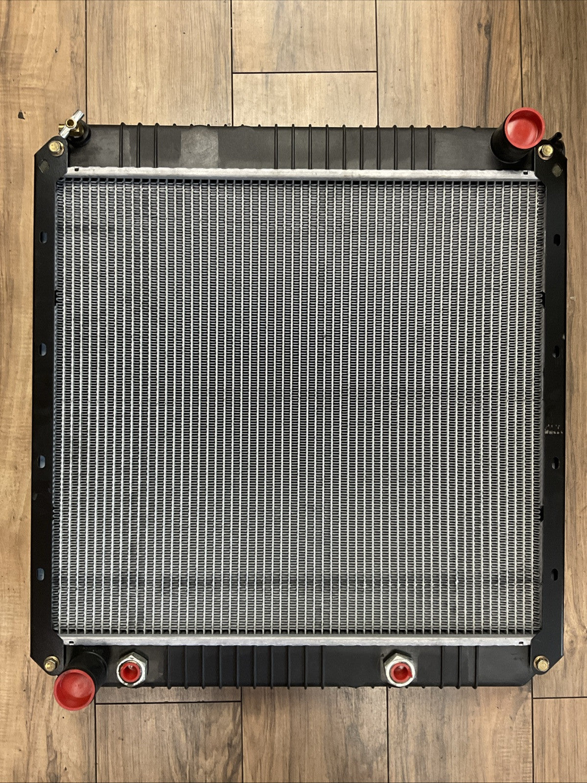 HYSTER 2102313 RADIATOR 1E0063350000