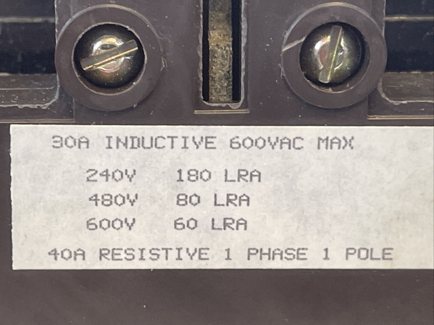JOSLYN CLARK DP3C304-24 DEFINITE PURPOSE CONTACTOR A77-309027A-3 600VAC COIL 24V