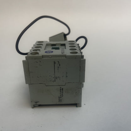 ALLEN BRADLEY 700-MB220* SER A CONTACTOR 300VAC 10A COIL 120V 60HZ (LOT OF 5)