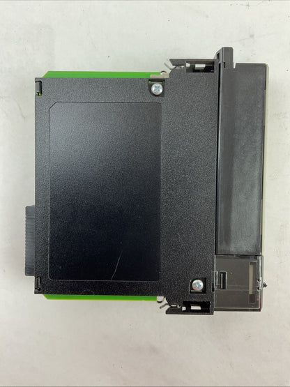 ALLEN BRADLEY 1756-IA16 SER A FW 3.004 CONTROLLOGIX 16PT D/I 120VAC MODULE
