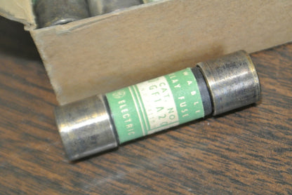 BOX of 10 GENERAL ELECTRIC GF1A20 RENEWABLE FUSE / 20A / 250V / NEW SURPLUS