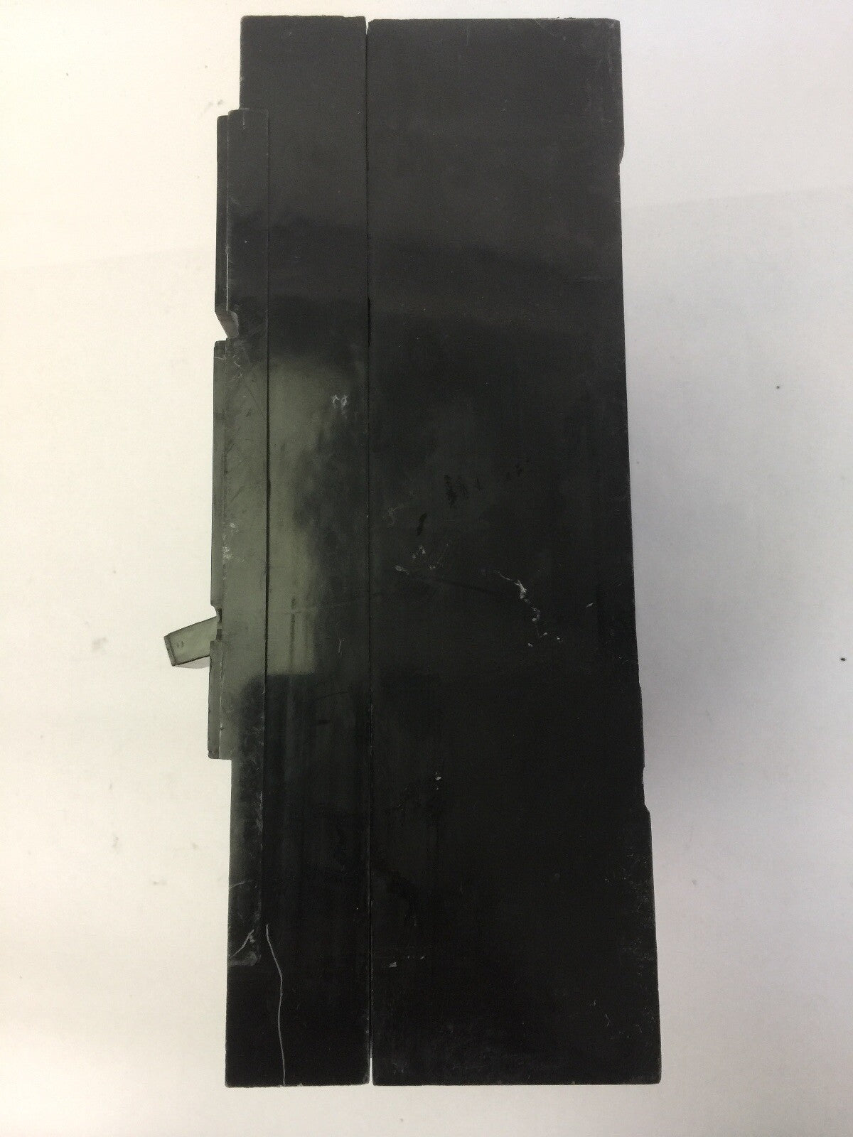 GE TJK636F000 MOD 5 CIRCUIT BREAKER 600VAC 600A 3 POLE 500A MAG ADJ 1500-5000A