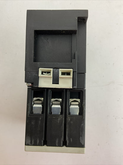 SIEMENS 3RT1034-1BB44 CONTACTOR 45A 600VAC 3PH 30HP COIL 24VDC
