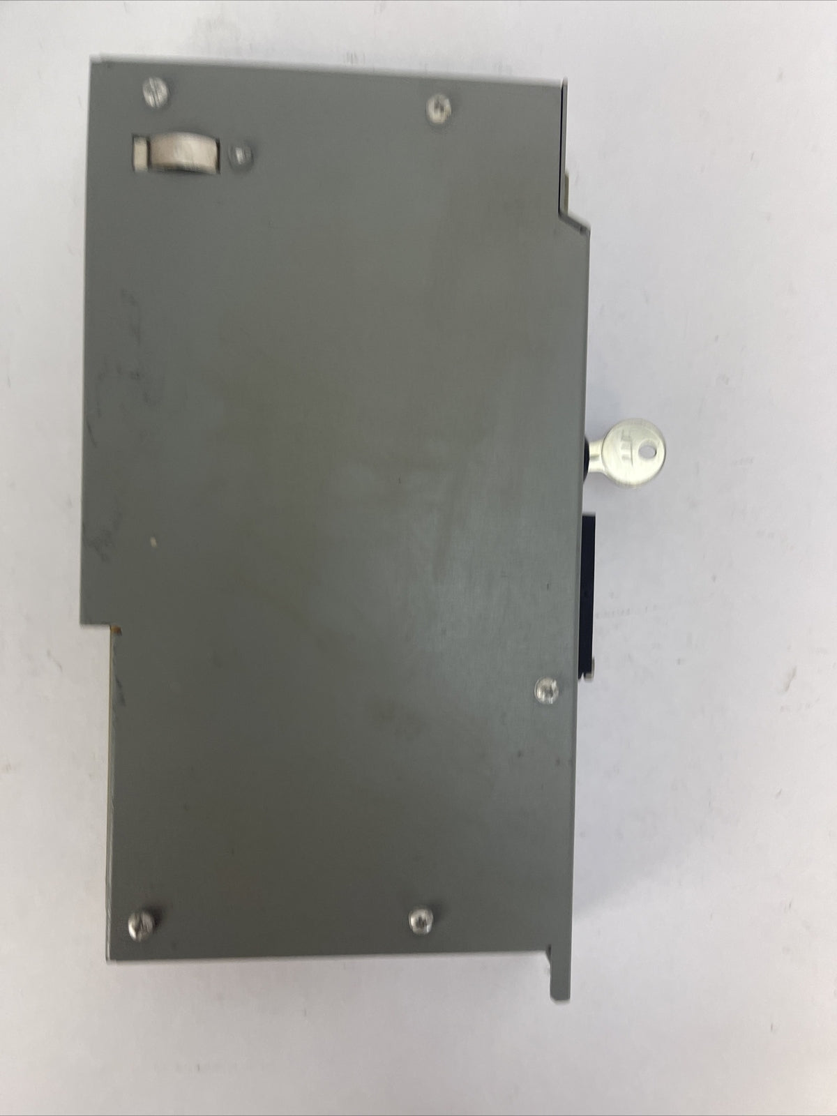 ALLEN BRADLEY 1772-LX MINI-PLC-2/16 PROCESSOR SER D FIRMWARE REV C 1.25A @ 5VDC
