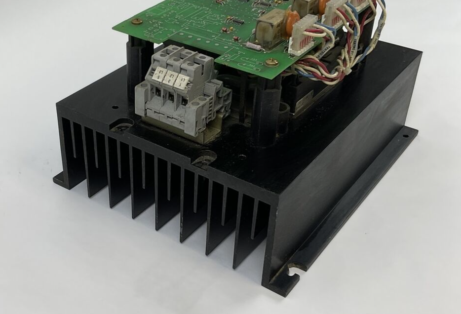 SPRECHER+SCHUH PGE-054-480V SOFT START SER.A 54A 50/60HZ 3PHASE 40HP
