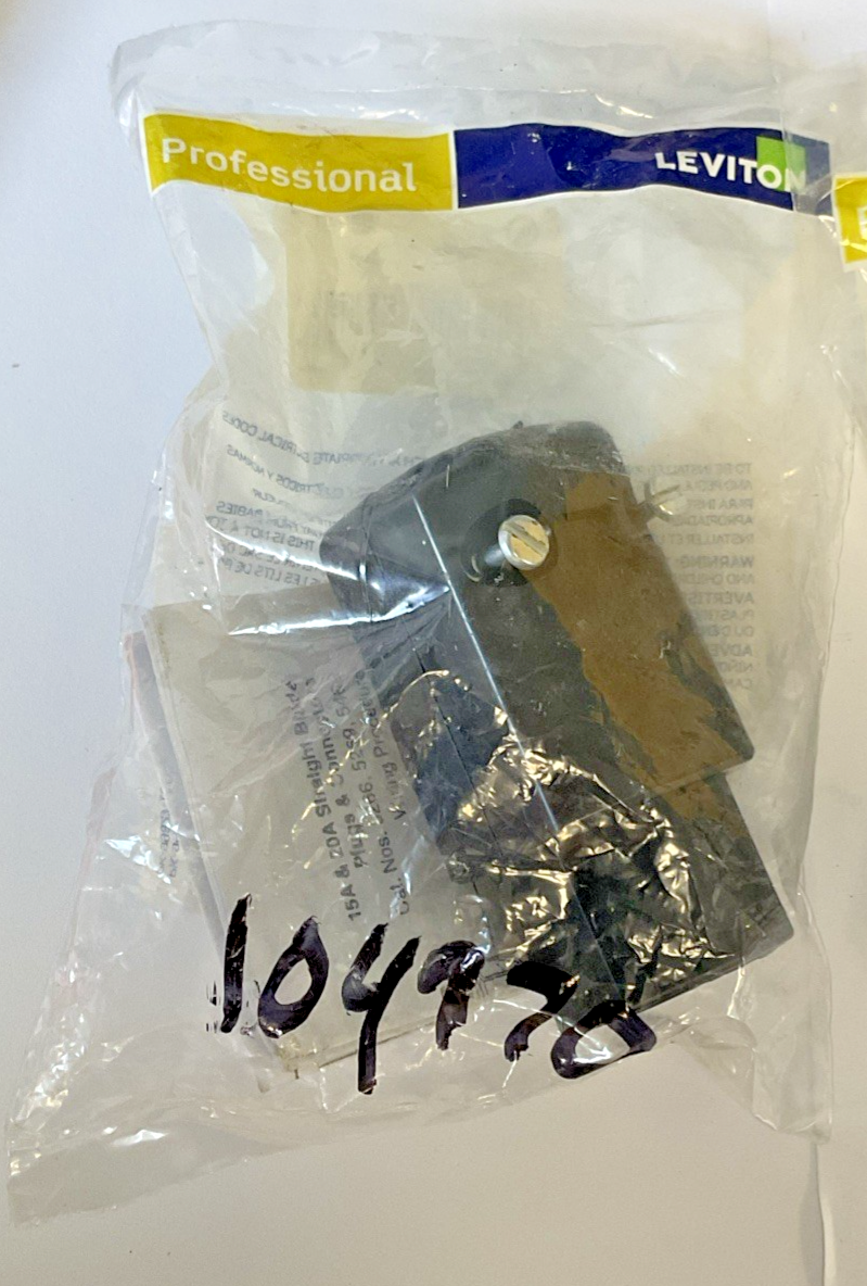 LEVITON 257-5269-N GROUND WIRE CONNECTOR 15A 125V 60HZ***LOTOF3***