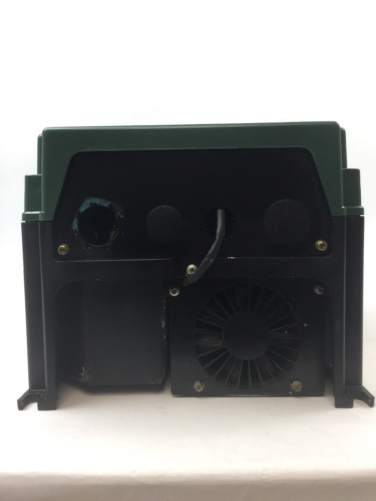 RELIANCE ELECTRIC 2GU41010 A-C VS DRIVE GP-2000 460 VAC 11.3KVA 3 PHASE