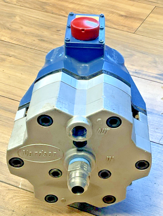 NORDSON 1047481 HOT MELT SYSTEM PUMP AA23C25591
