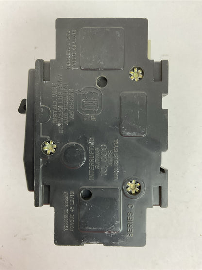 SQUARE D QOU315 3POLE CIRCUIT BREAKER 15AMP 240VAC