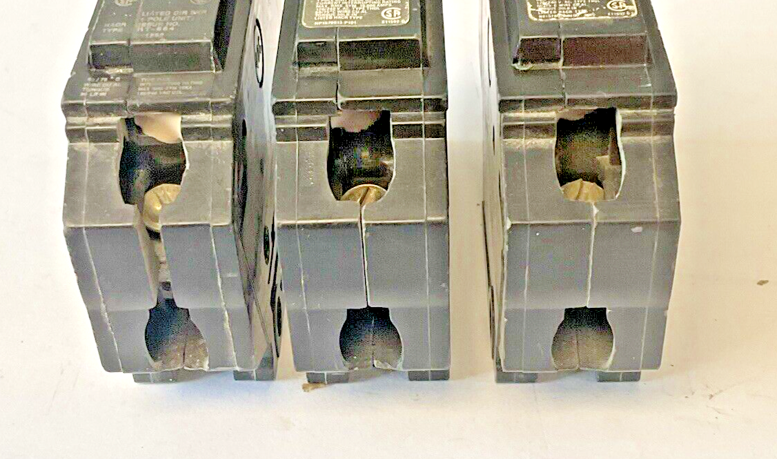 GENERAL ELECTRIC THQL1130 (2X), THQL1120 CIRCUIT BREAKER 120/240VAC**LOTOF3**