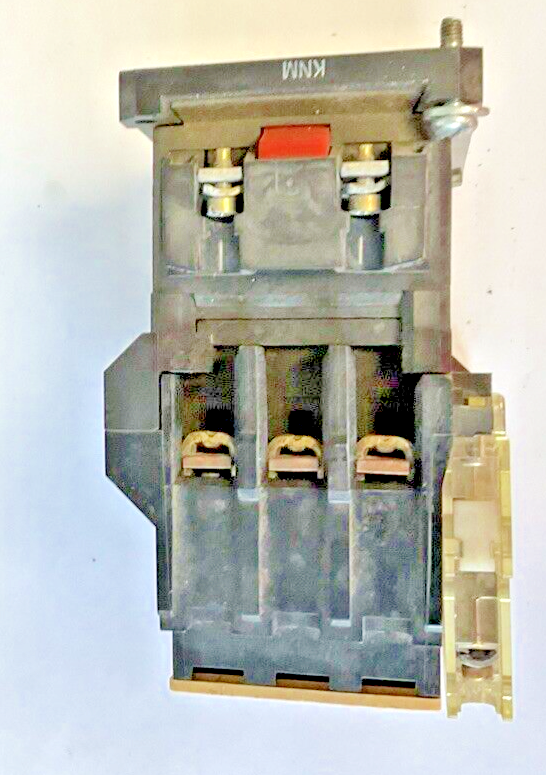 ALLEN BRADLEY 100-A45N*3 CONTACTOR SER.C 45A W/ 195GA10 AUX SER.A