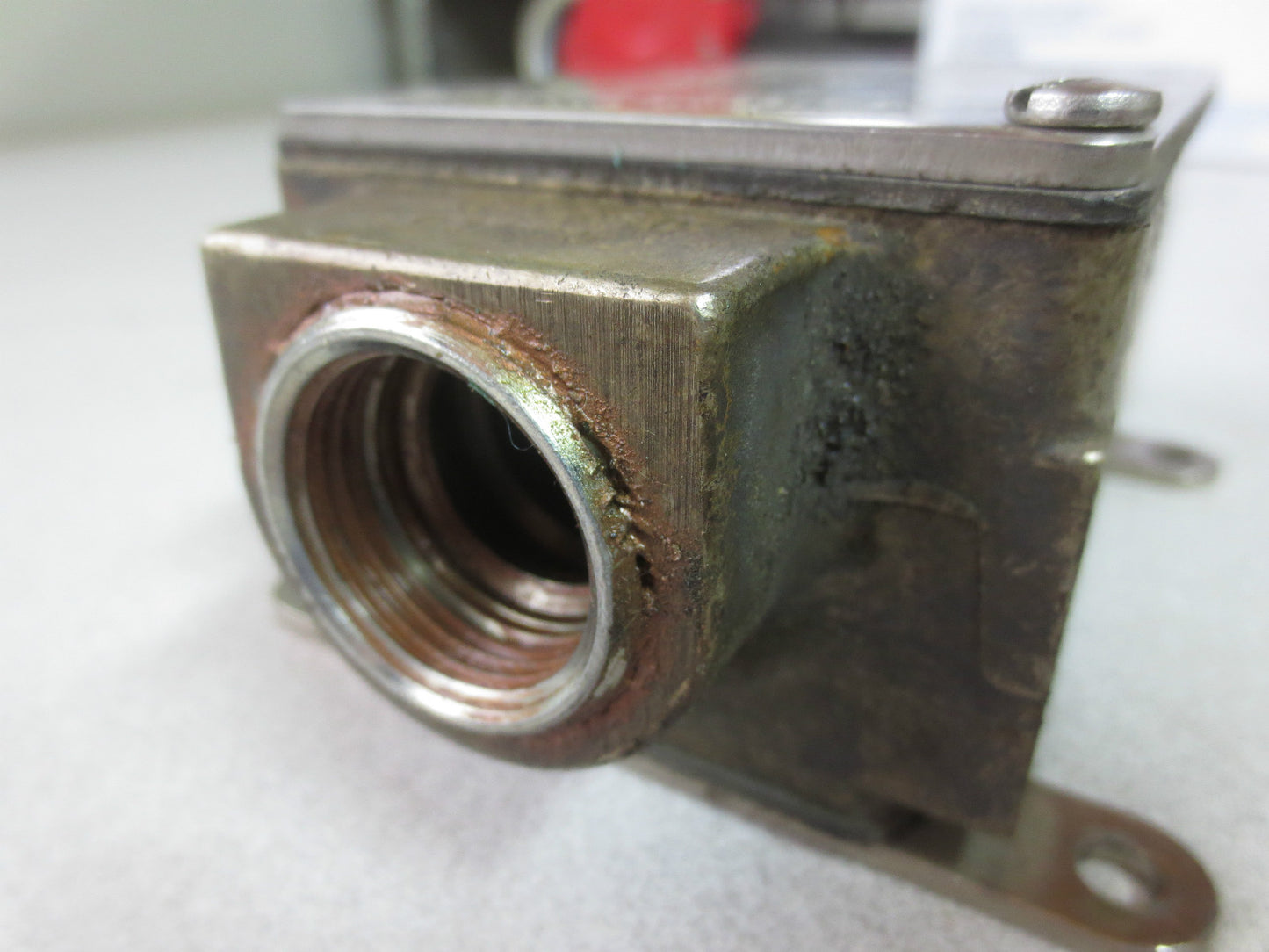 NAMCO EA180-22302 SNAP-LOCK LIMIT SWITCH - EA18022302