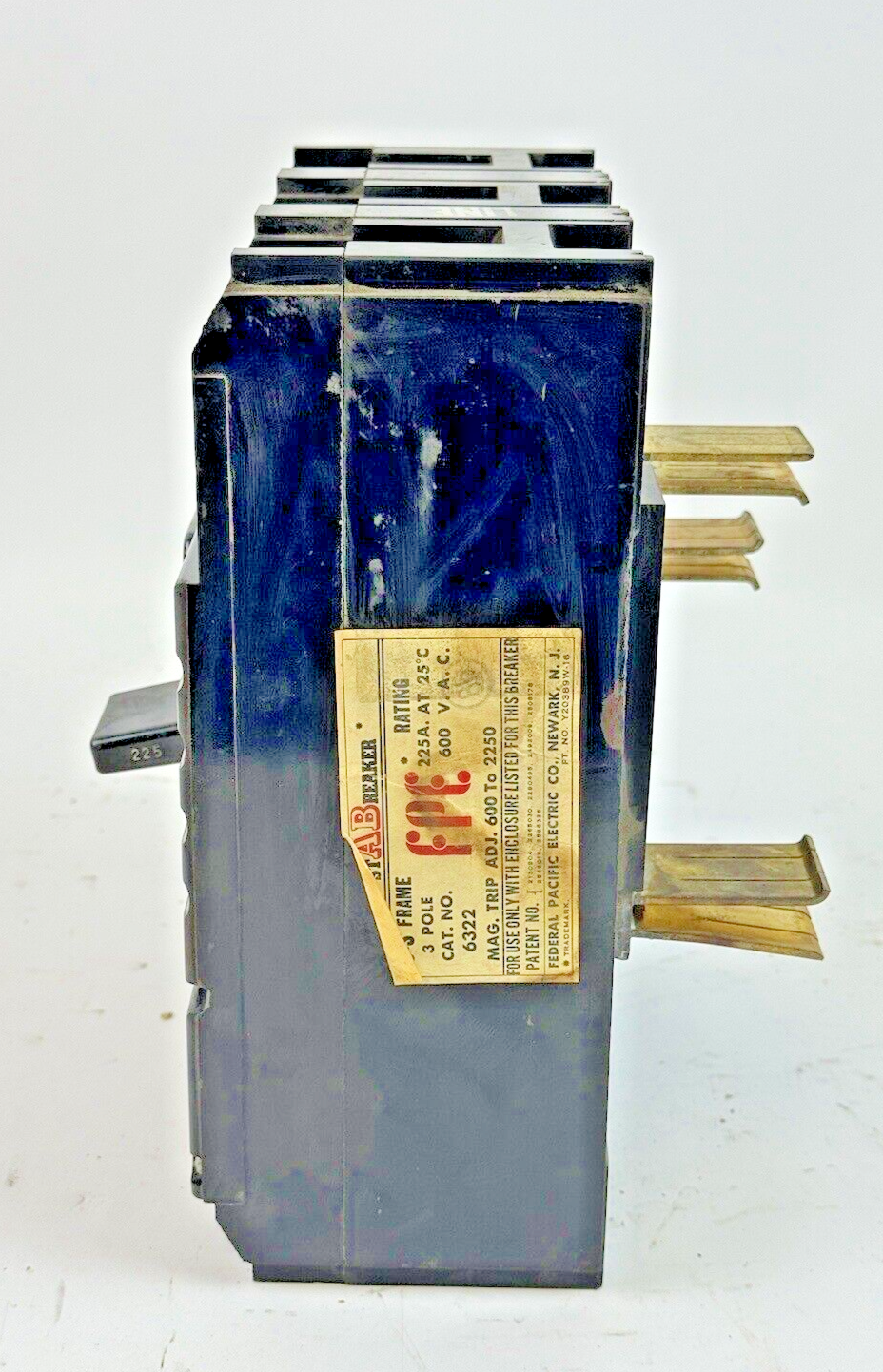FPE FEDERAL PACIFIC - 6322- STAB MAG TRIP BREAKER - 3 POLE, 600 VAC, 225 A -NEW