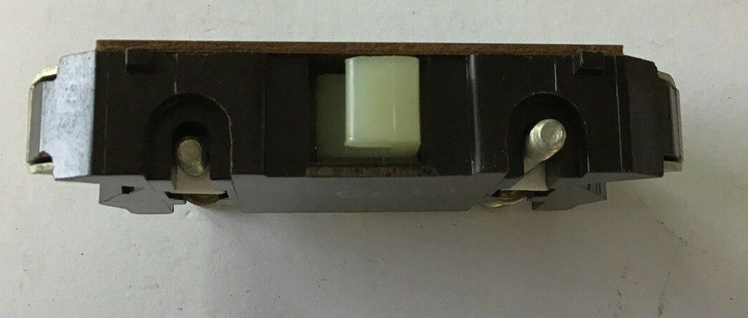 CUTLER HAMMER C320KA2 AUXILIARY CONTACTS SER.A2 600VAC