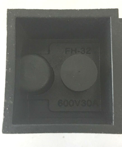 YOSHIDA FH-32 FUSE HOLDER 600VAC 30A ***LOTOF3***