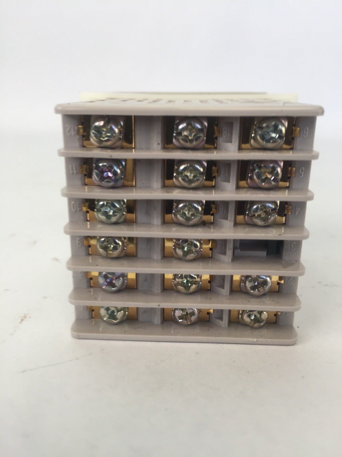 AZBIL C15TV0RA0300 TEMPERATURE CONTROLLER SDC15