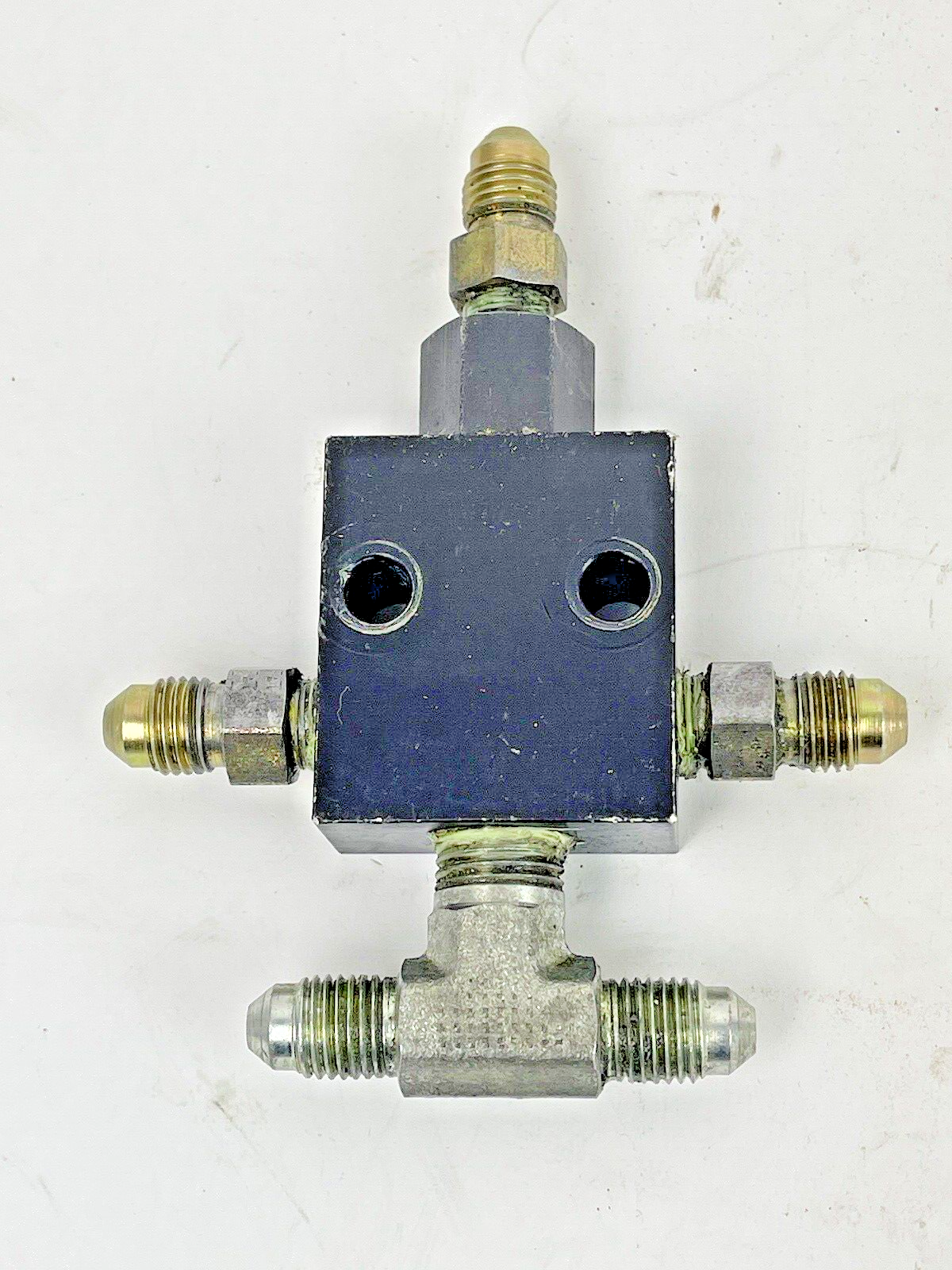 PACESETTER SYSTEMS - MODEL 180 - PILOT OPERATED CHECK VALVE - BRAND NOT STAMPED