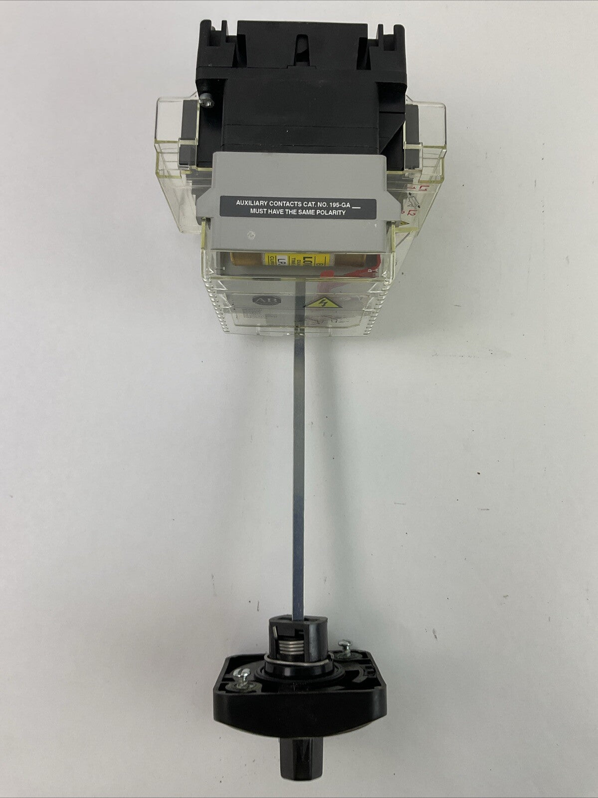 ALLEN BRADLEY 194R-NJ030P3 DISCONNECT SWITCH SER B 194R-HS4 SER A LPJ-6SP