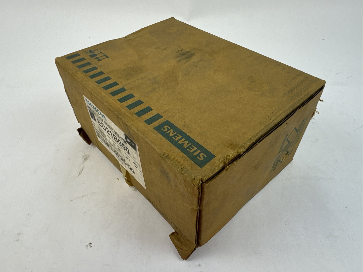 SIEMENS ITE ED21B050 MOLDED CASE CIRCUIT BREAKER 50A 1P 120VAC 125VDC (BOX OF 3)