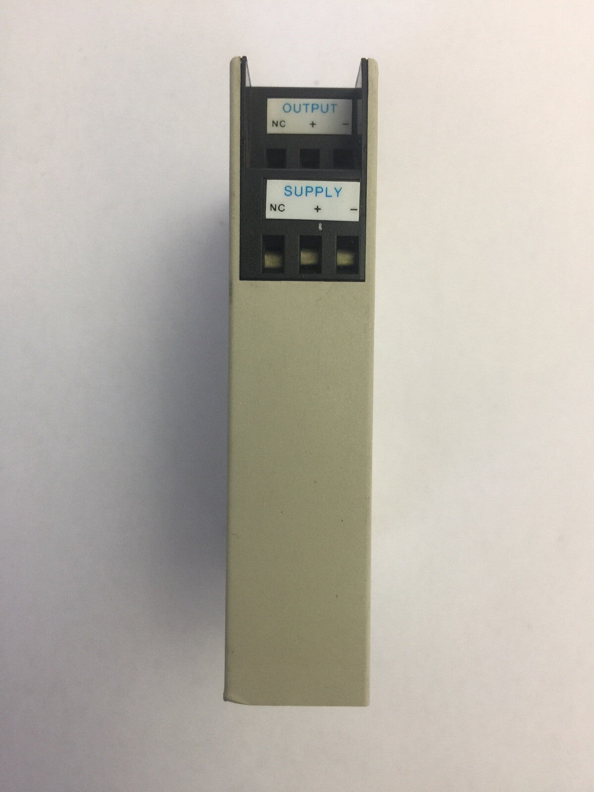 SENSOTEC MODEL WAC PART NO. 060-6897-01 INPUT 18-36 VDC OUTPUT +/- 5 VDC MODULE