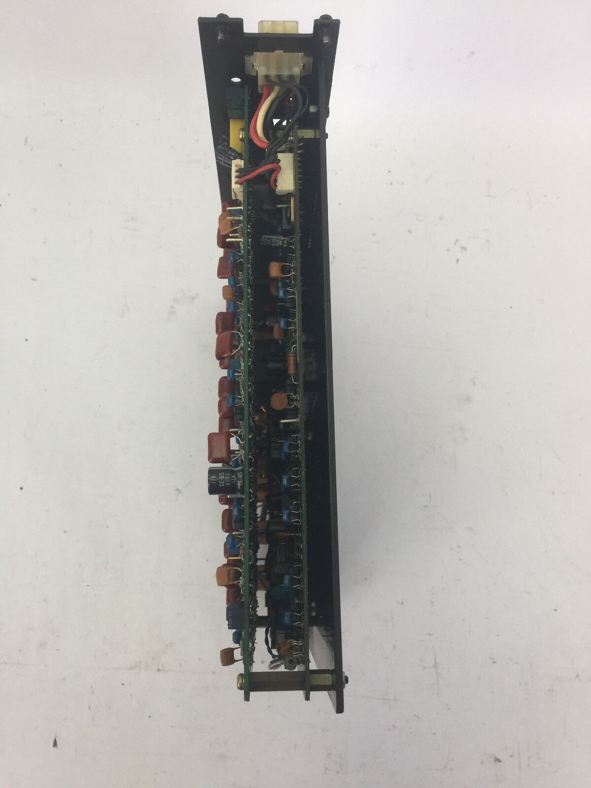 ALLEN BRADLEY 1389-AA09 SERVO AMPLIFIER SER A INPUT 310VDC 11A OUTPUT 210VAC 9A