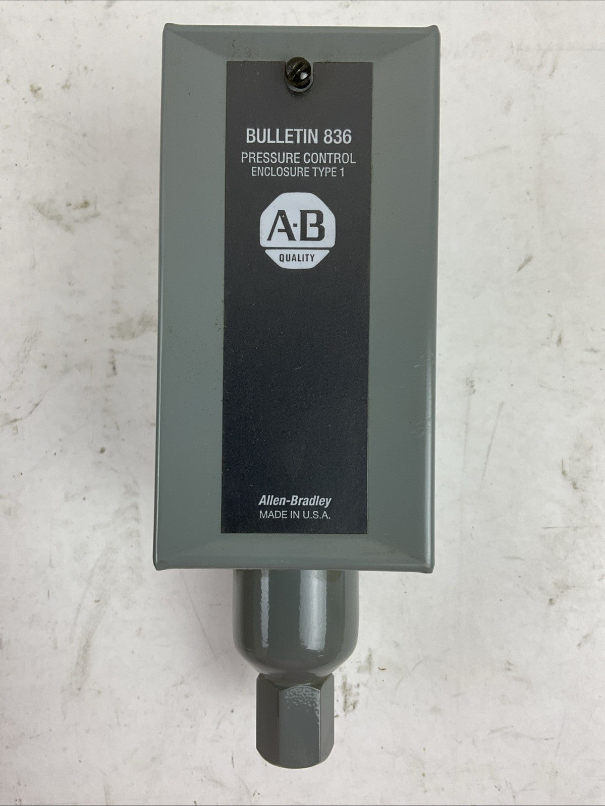 ALLEN BRADLEY 836-C7A PRESSURE CONTROL ADJ RANGE 4-150PSI ADJ DIFF 2-25PSI