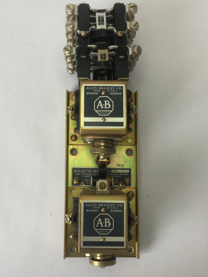 ALLEN BRADLEY 200-EXL840Z1 DC CONTROL RELAY 125VDC COIL 8NO-4NC 8 POLES NEMA 0