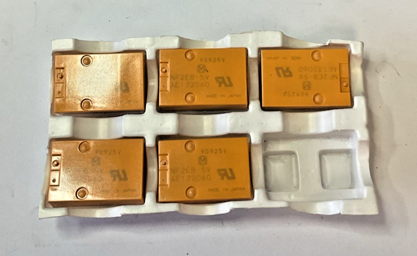 AROMAT LOW SIGNAL RELAY 2A 5V DPDT  NF2EB-5V***LOTOF5***